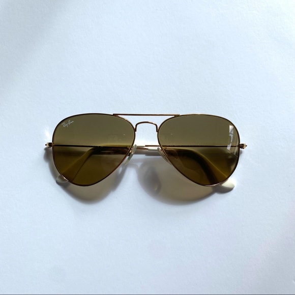 Ray-Ban Aviator Classic Brown w/ Gold Frame - Picture 1 of 6